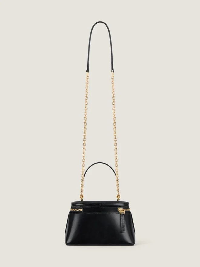 Antigona Vanity Bag in Box Leather with Chain Antigona Vanity Bag in Box Leather with Chain
