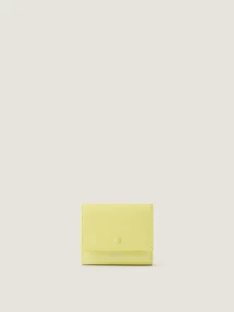 Day Wallet in Grained Leather
