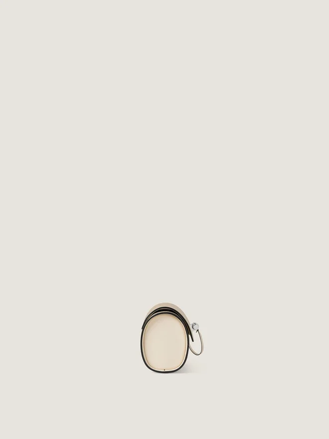 Pout Small Bag in Leather Pout Small Bag in Leather