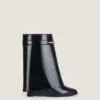 Shark Pinch Ankle Boots in Leather