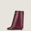 Shark Pinch Ankle Boots in Leather