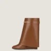 Shark Pinch Ankle Boots in Leather