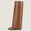 Shark Pinch Boots in Leather