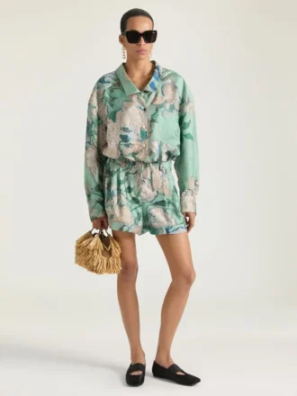 Shorts in Silk with Roses Print