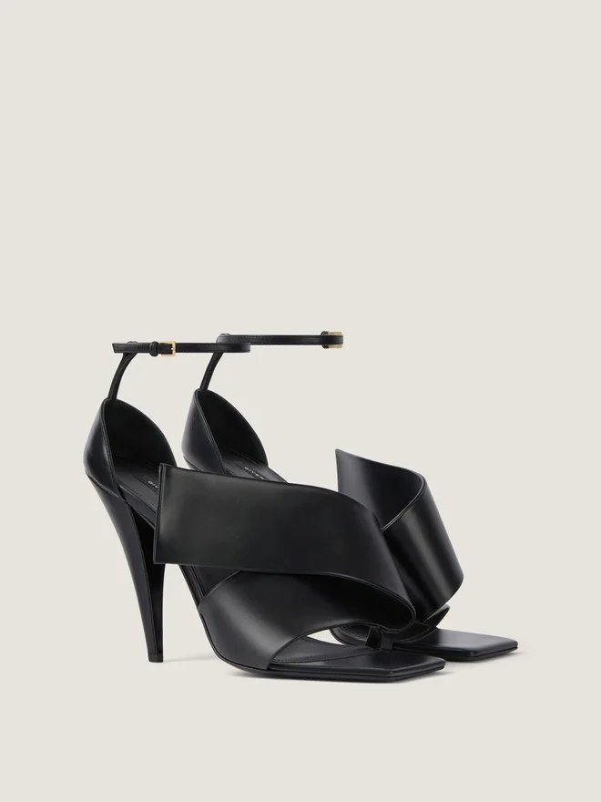 Sliced Square Heeled Sandals in Leather Sliced Square Heeled Sandals in Leather