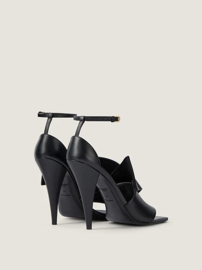 Sliced Square Heeled Sandals in Leather Sliced Square Heeled Sandals in Leather