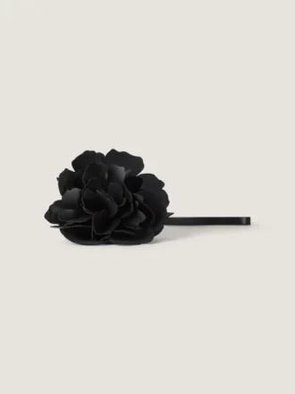 Small Rose Petals Charm in Nappa Leather